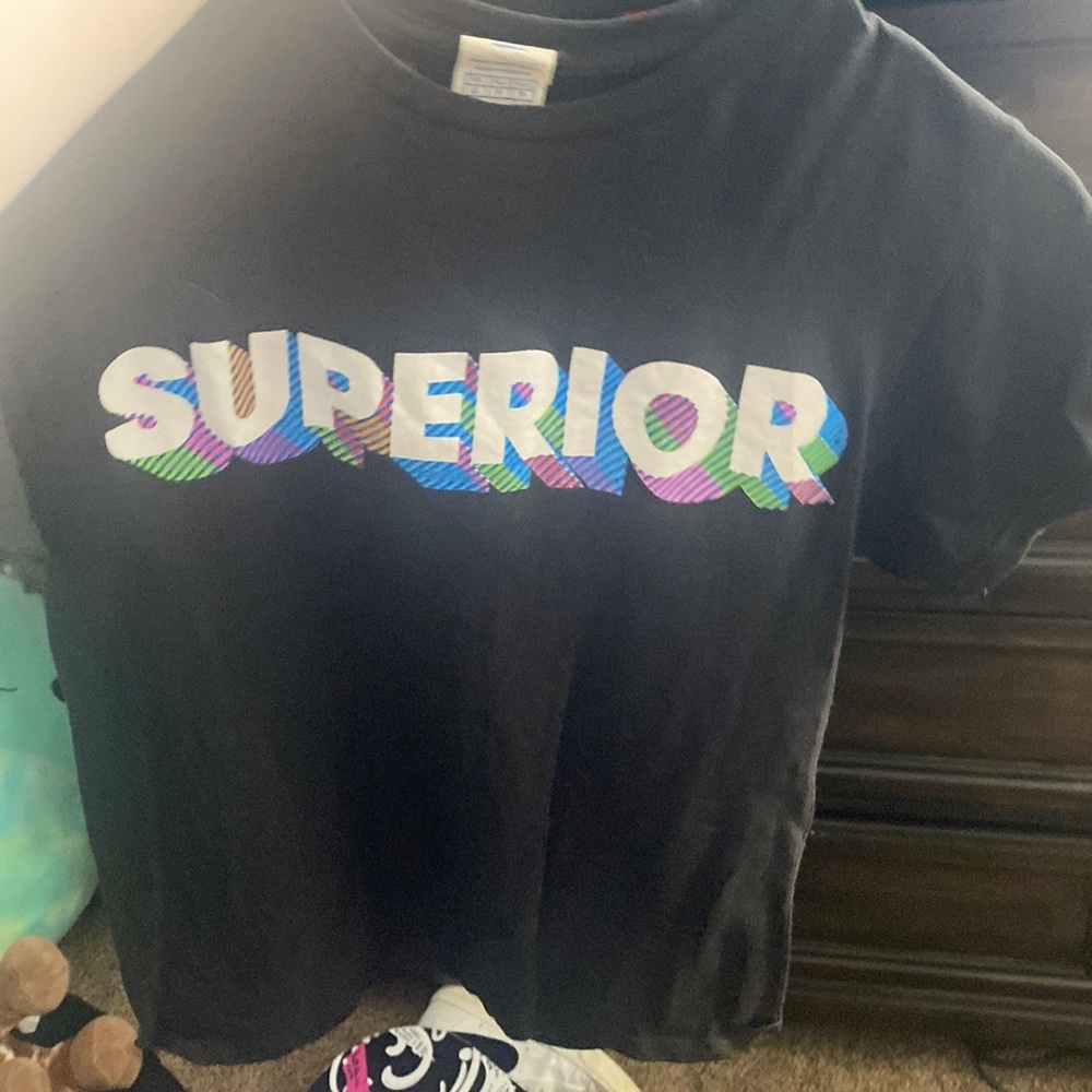 Black superior graphic tee